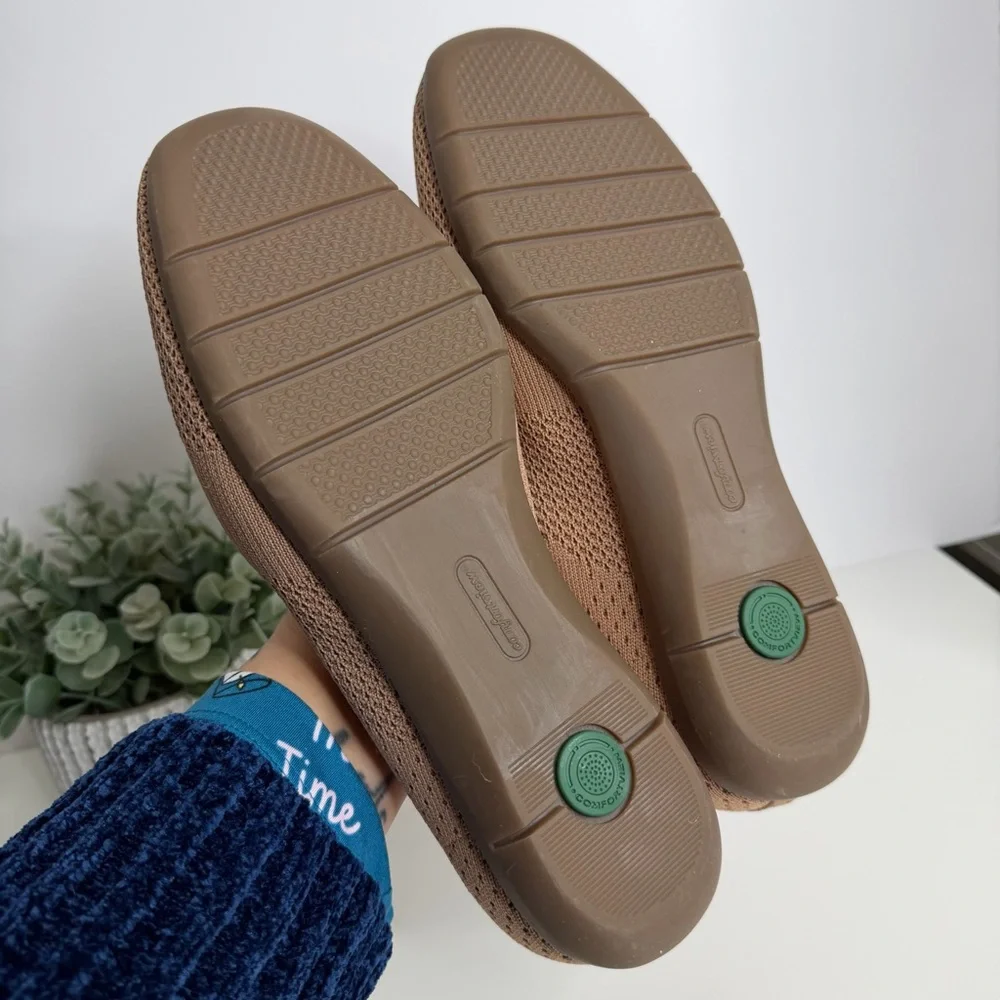 Comfortview Tessa Fabric Loafer Stretch Knit Size 10.5 WW Casual Comfort Walking